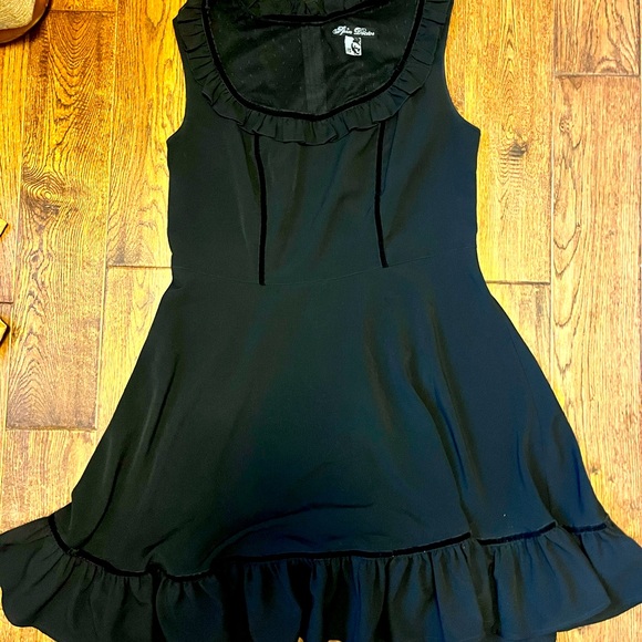 Spin Doctor Dress - Picture 2 of 8